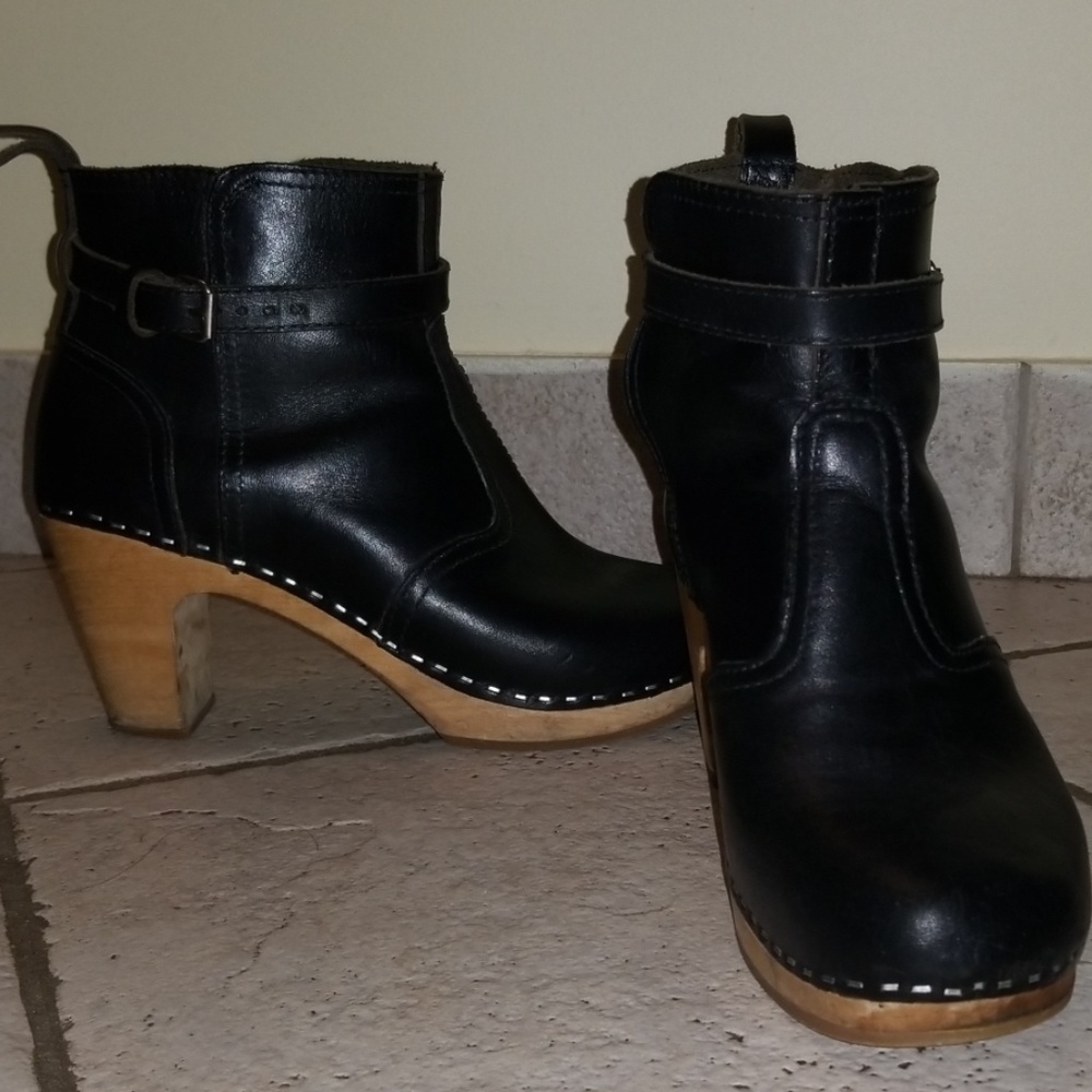 Black booties